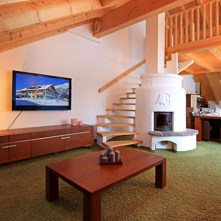 Ferienwohnung Chalet Zur Rose Berwang Exterior foto