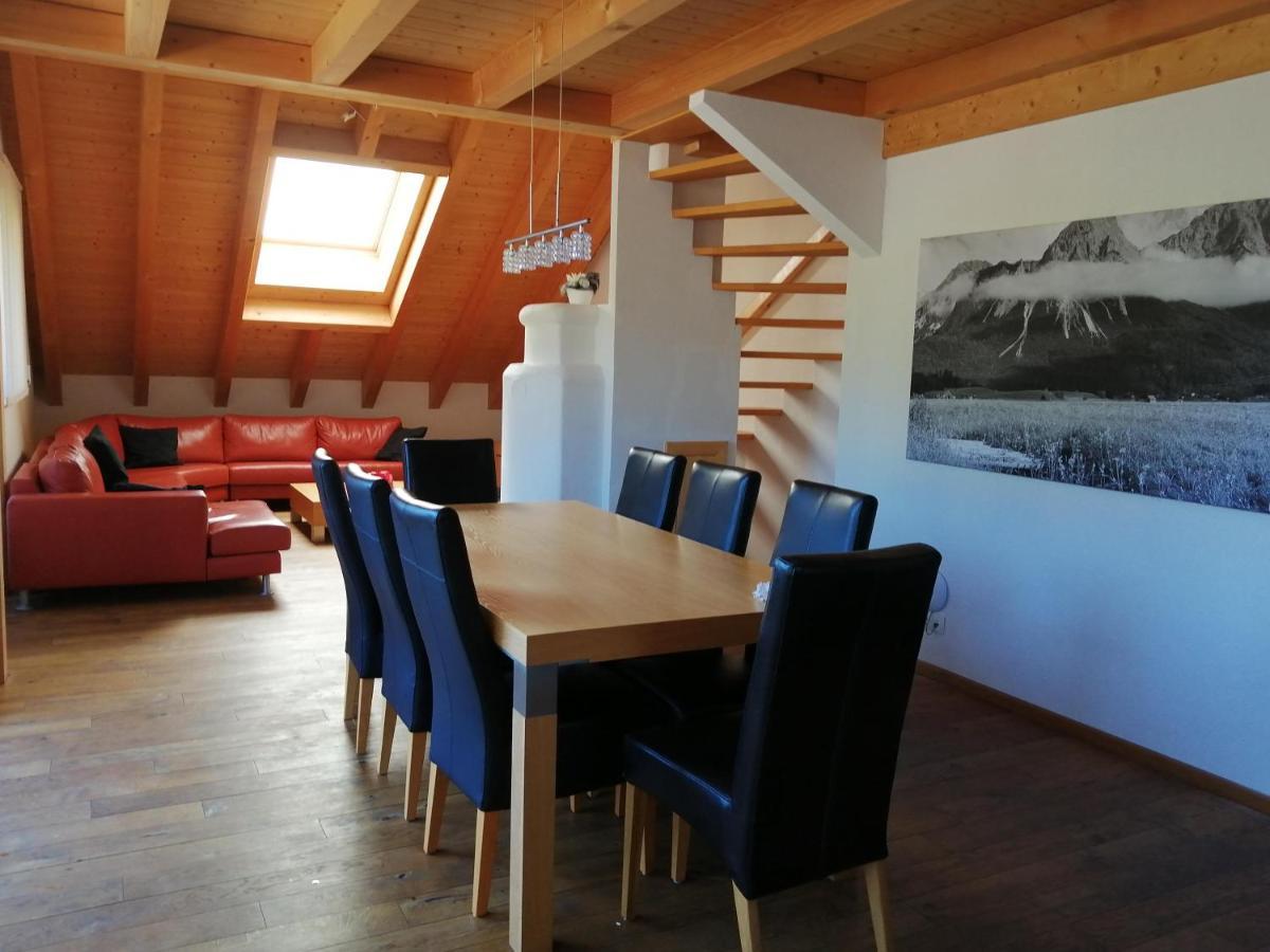 Ferienwohnung Chalet Zur Rose Berwang Exterior foto