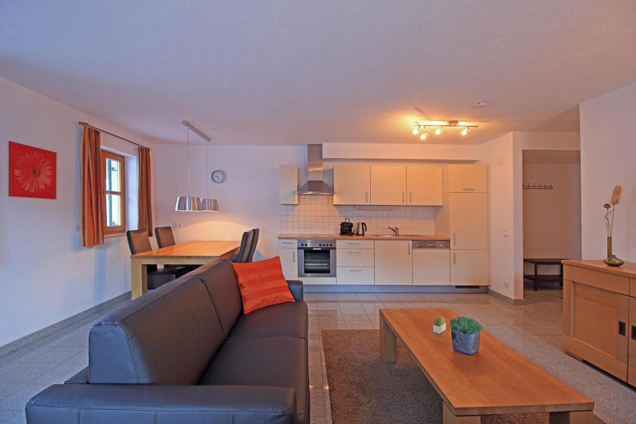 Ferienwohnung Chalet Zur Rose Berwang Exterior foto